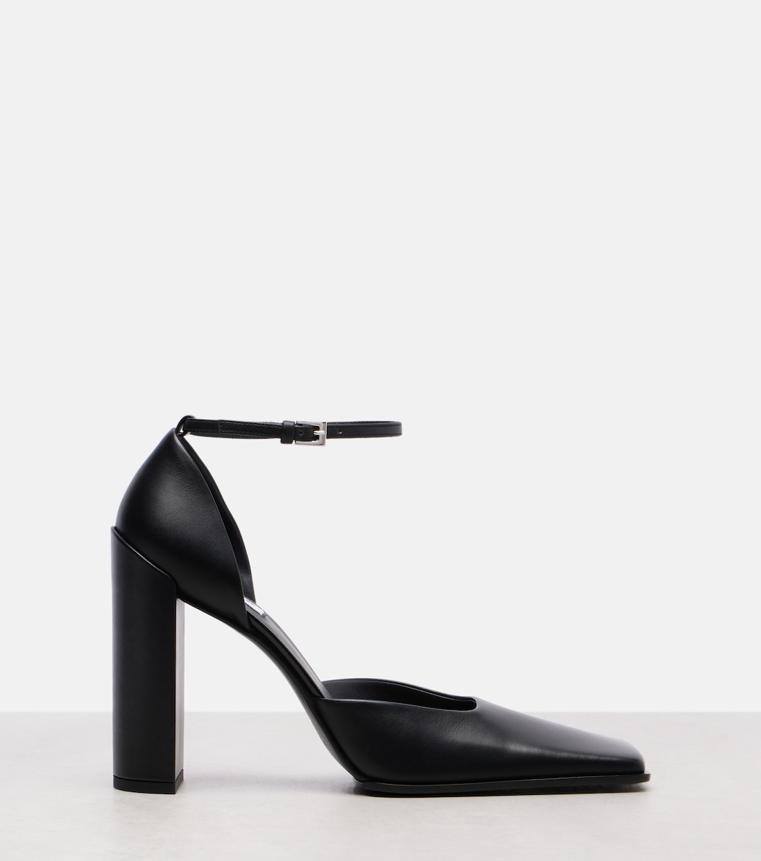 Leather pumps | Alaïa