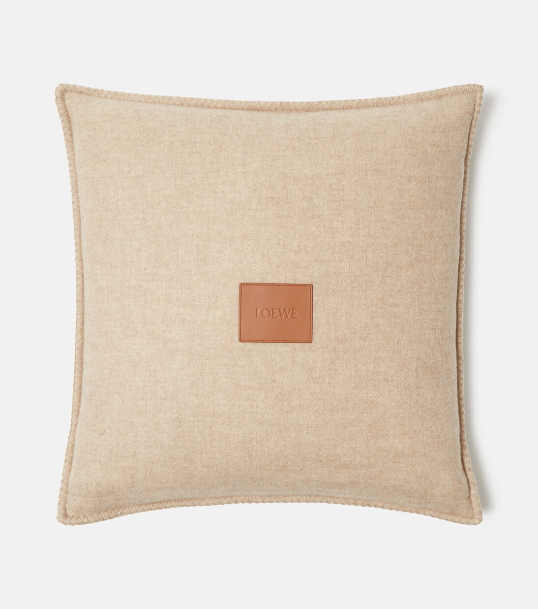 Cojín de lana y cachemir con logo en jacquard  | Loewe