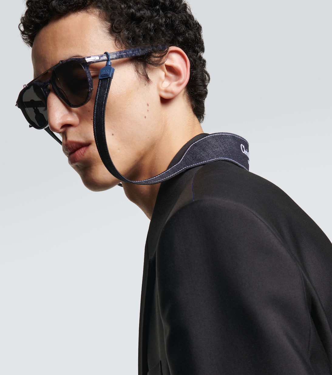 DiorBlackSuit RI round sunglasses | Dior Eyewear