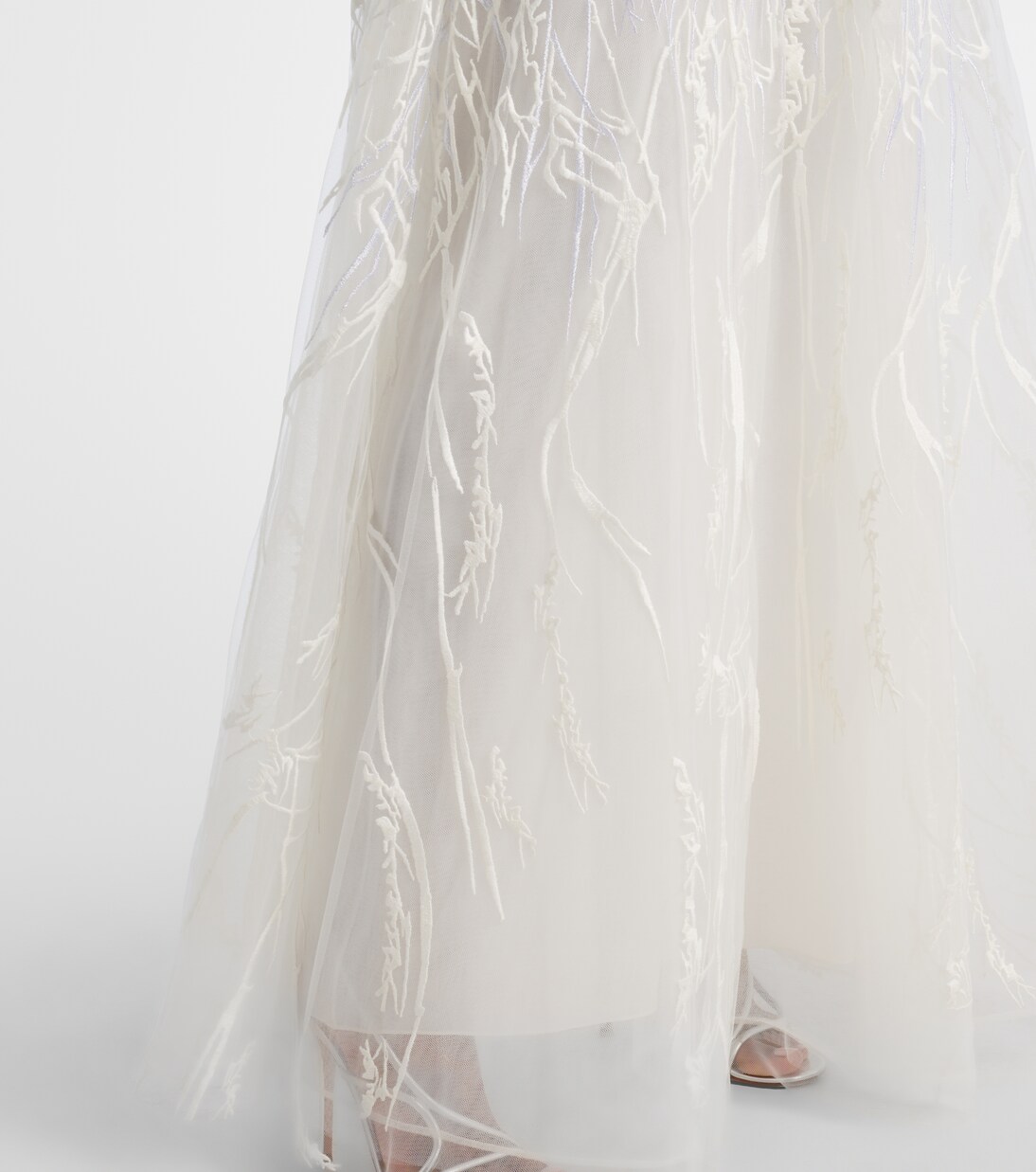 Vestido de novia de tul bordado | Elie Saab