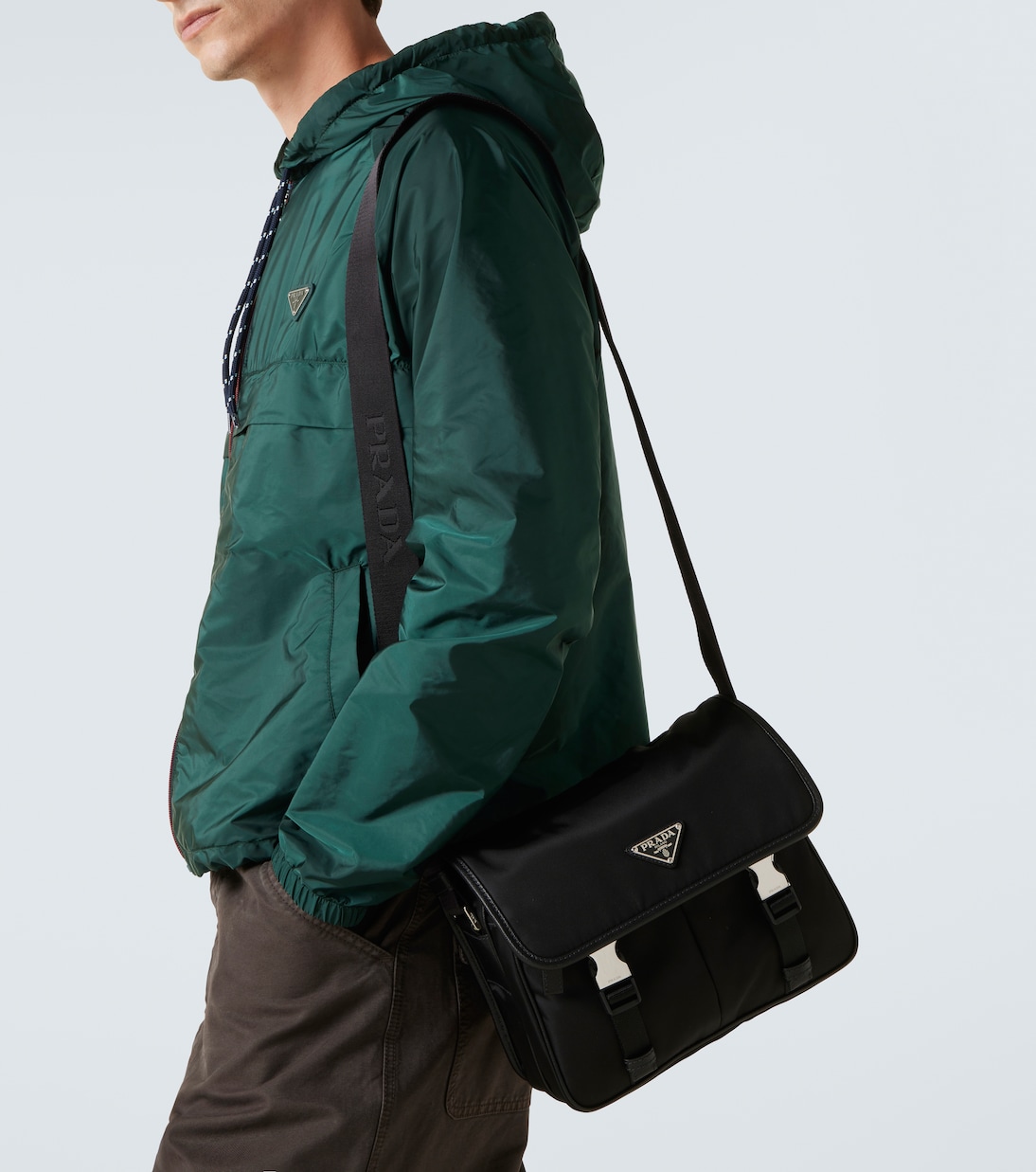 Schultertasche aus Re-Nylon mit Leder | Prada
