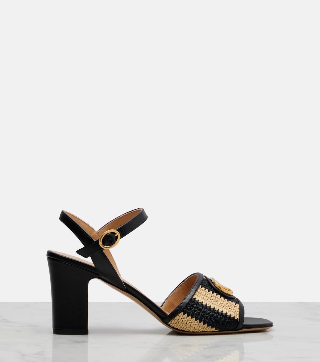 VLogo crochet leather sandals | Valentino Garavani