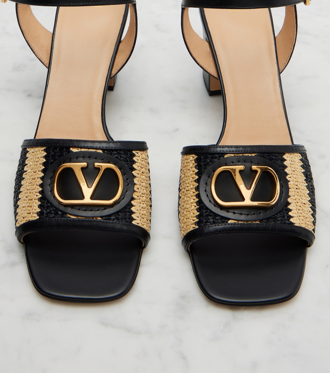 VLogo crochet leather sandals | Valentino Garavani