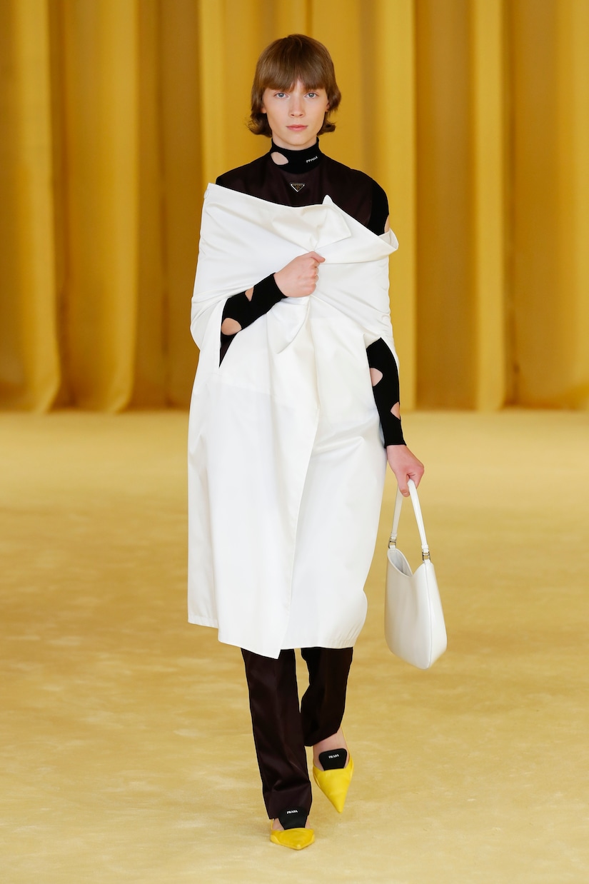 Mantella in gabardine Re-Nylon | Prada