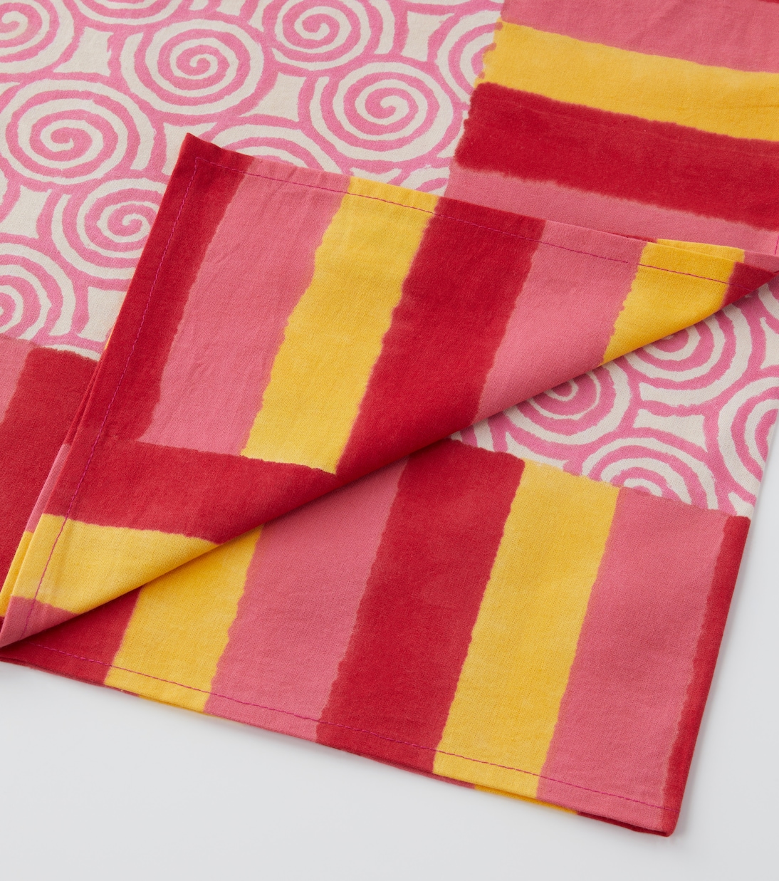 Camelia Magenta Large cotton tablecloth | Lisa Corti