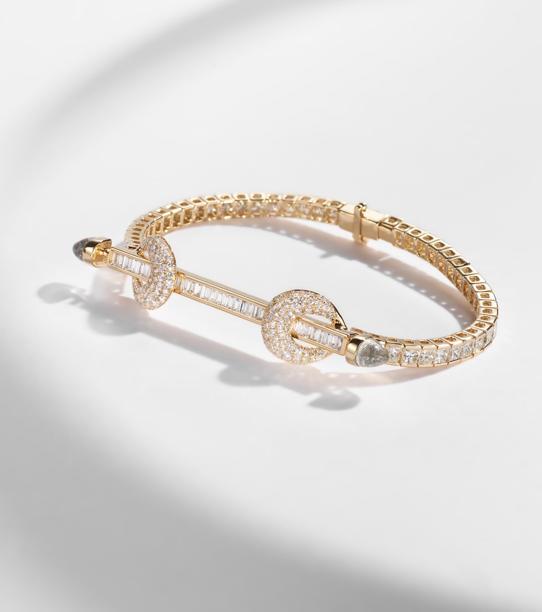 Bracciale in oro 18kt ANANYA Chakra con diamanti e quarzo, design giovane e moderno