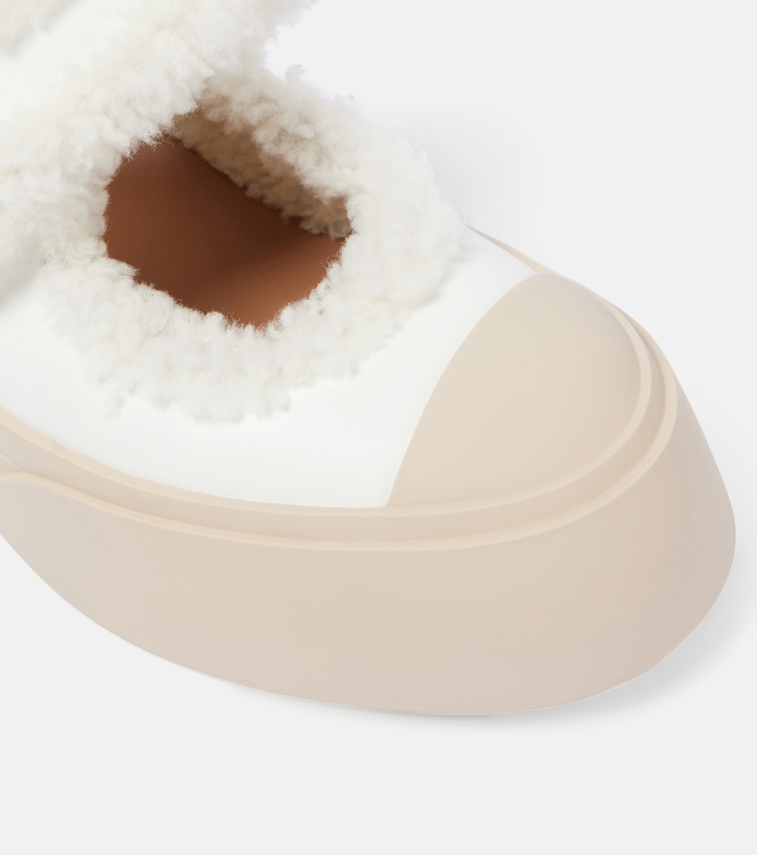 Scarpe da ginnastica MARNI Pablo in pelle con fodera in shearling, stile giovane e moderno