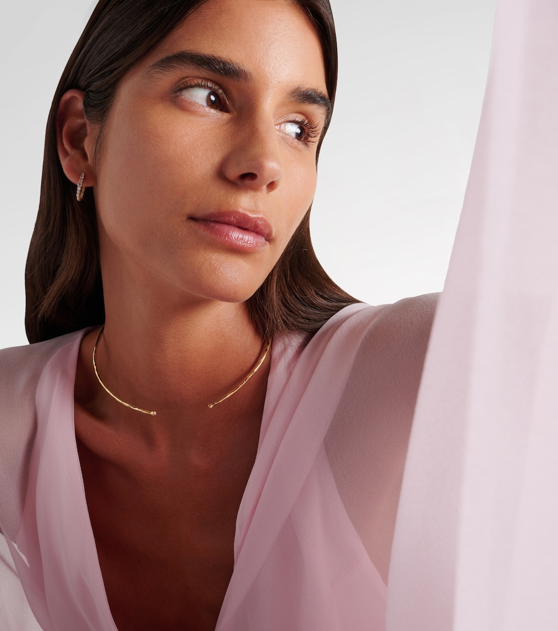 Octavia Collar 18kt gold choker with diamonds | Octavia Elizabeth
