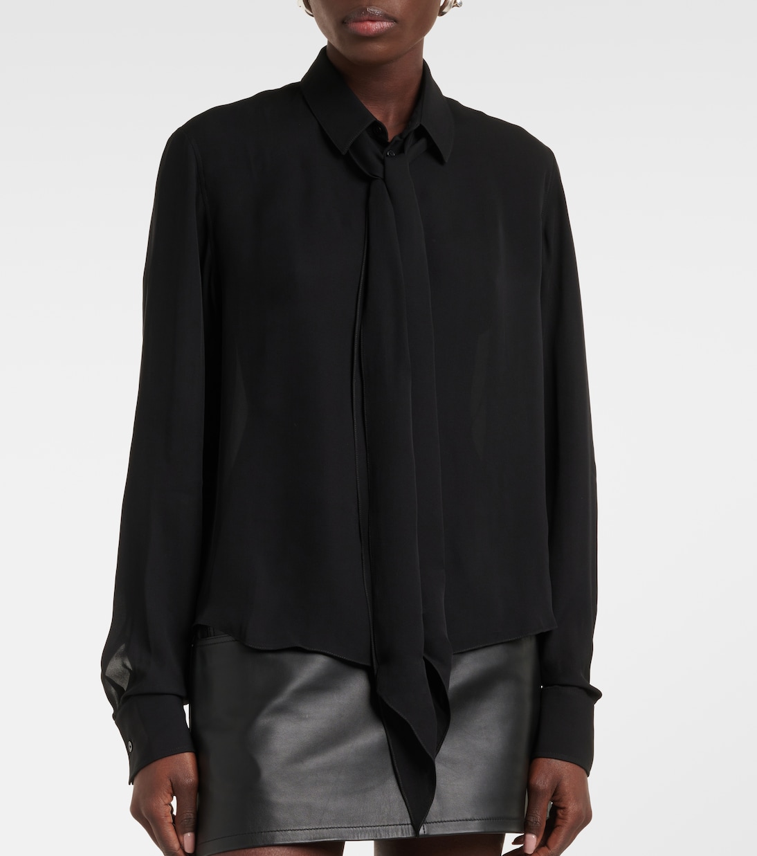 Blusa in seta con fiocco | Wardrobe.NYC