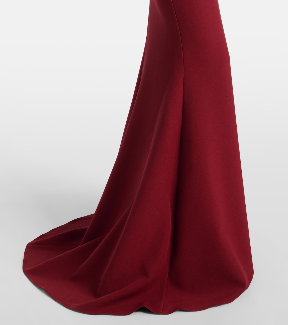 Loura crêpe gown | Safiyaa