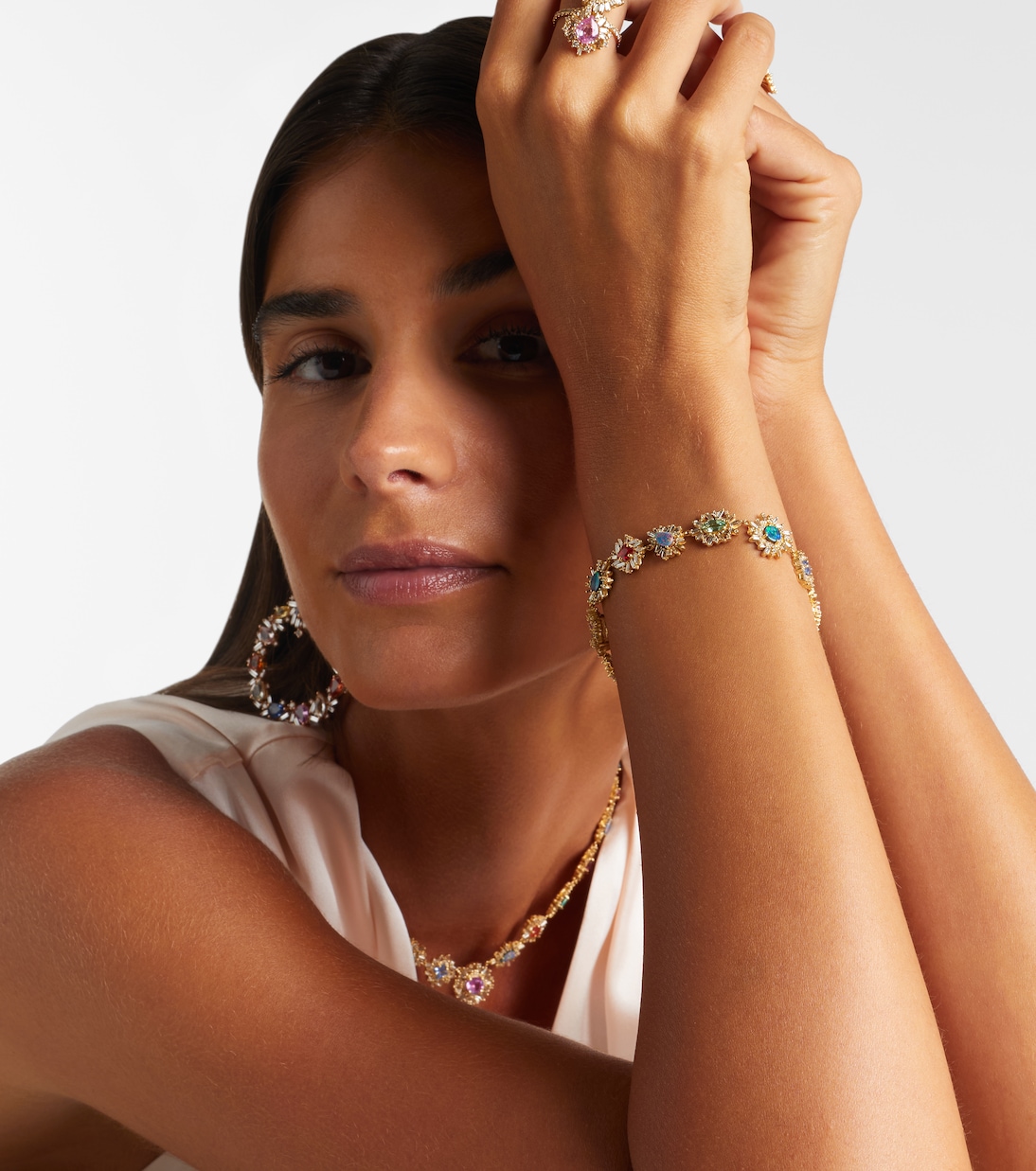 Flower Burst 18kt gold bracelet with opal, sapphire, and diamonds | Suzanne Kalan