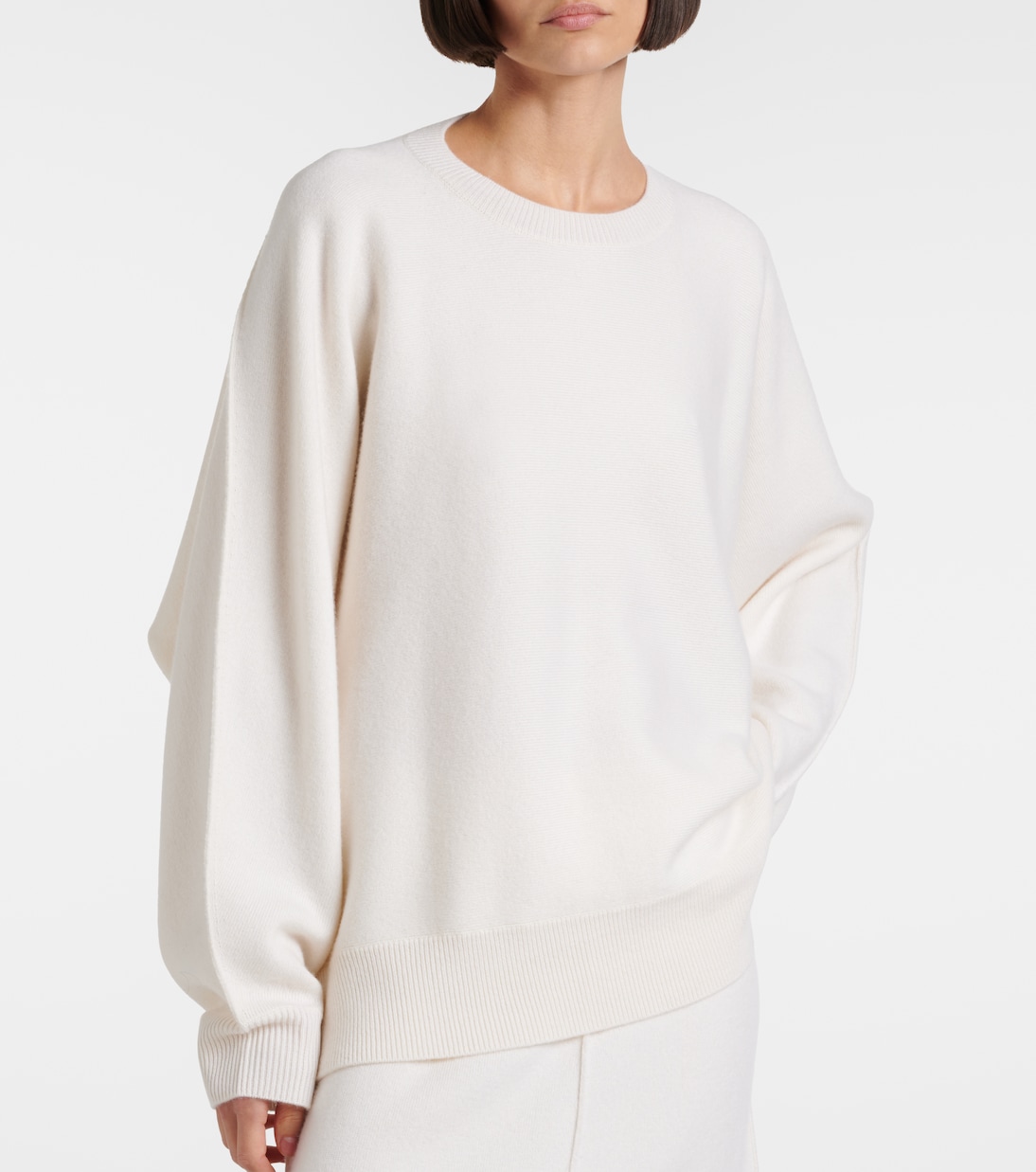 Haily cashmere sweater | Lisa Yang