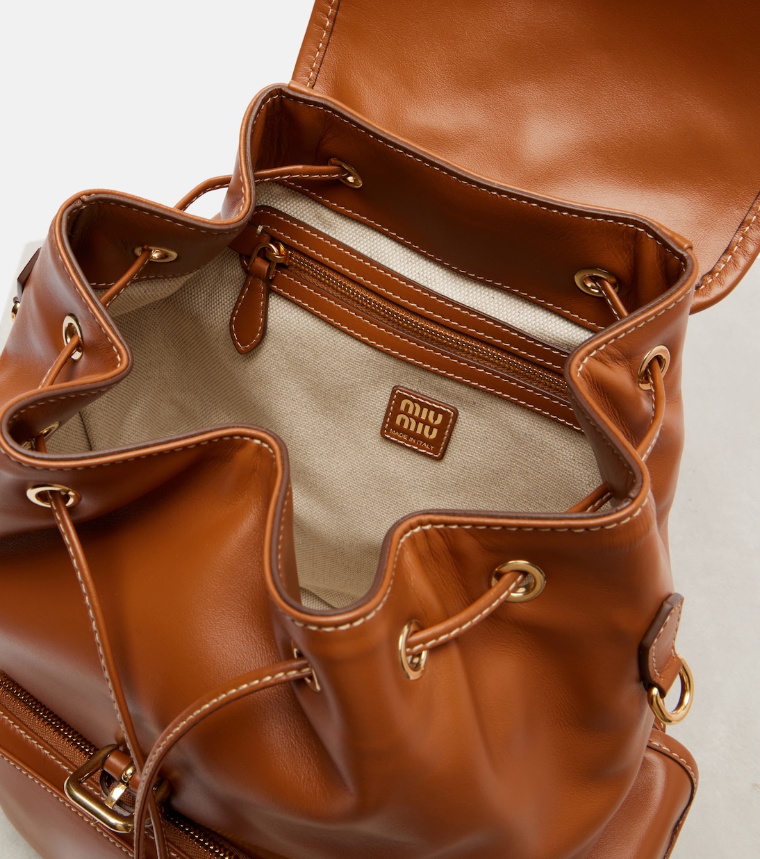 Mochila de piel con logo | Miu Miu