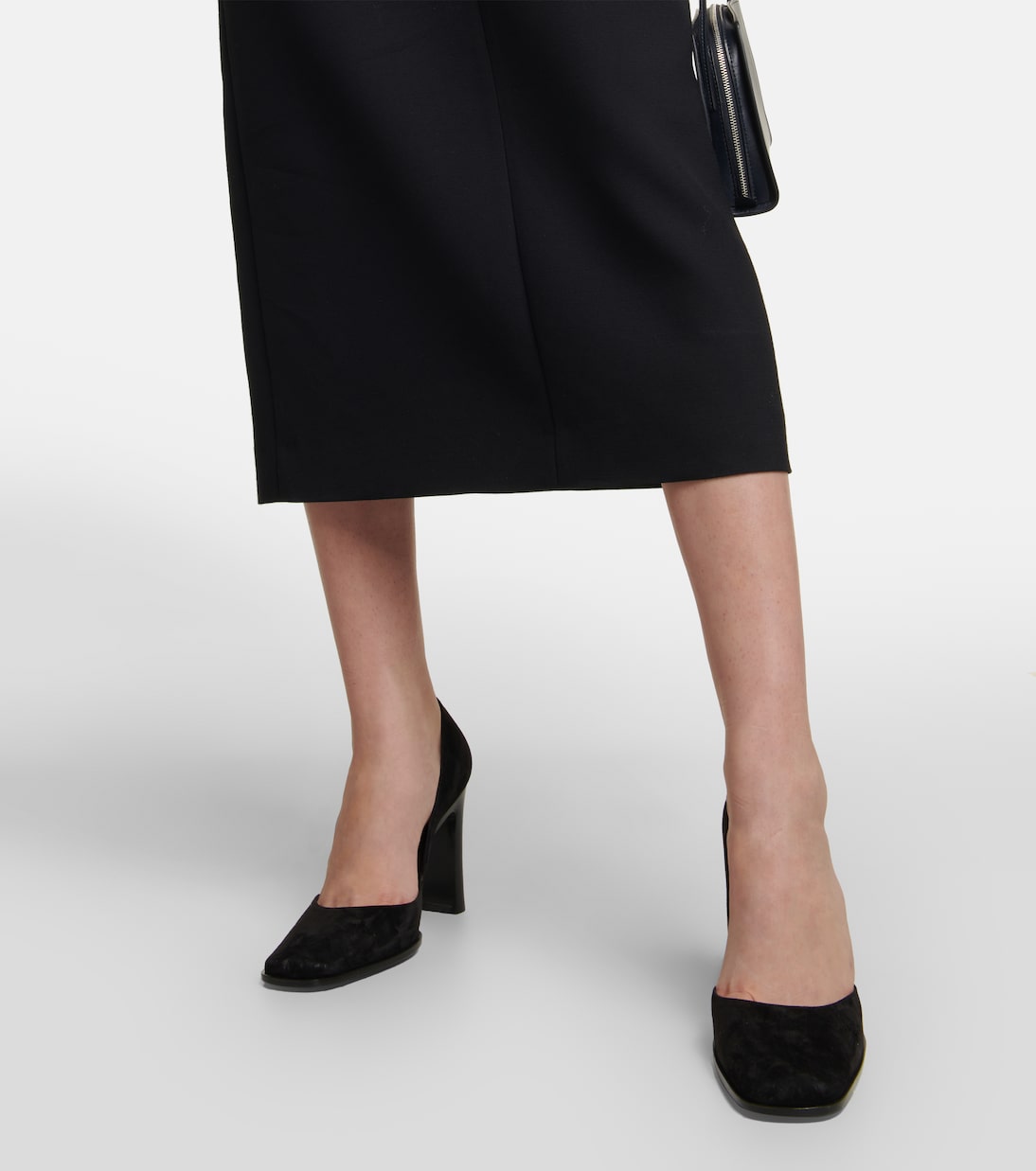Pumps Mae aus Veloursleder | The Row