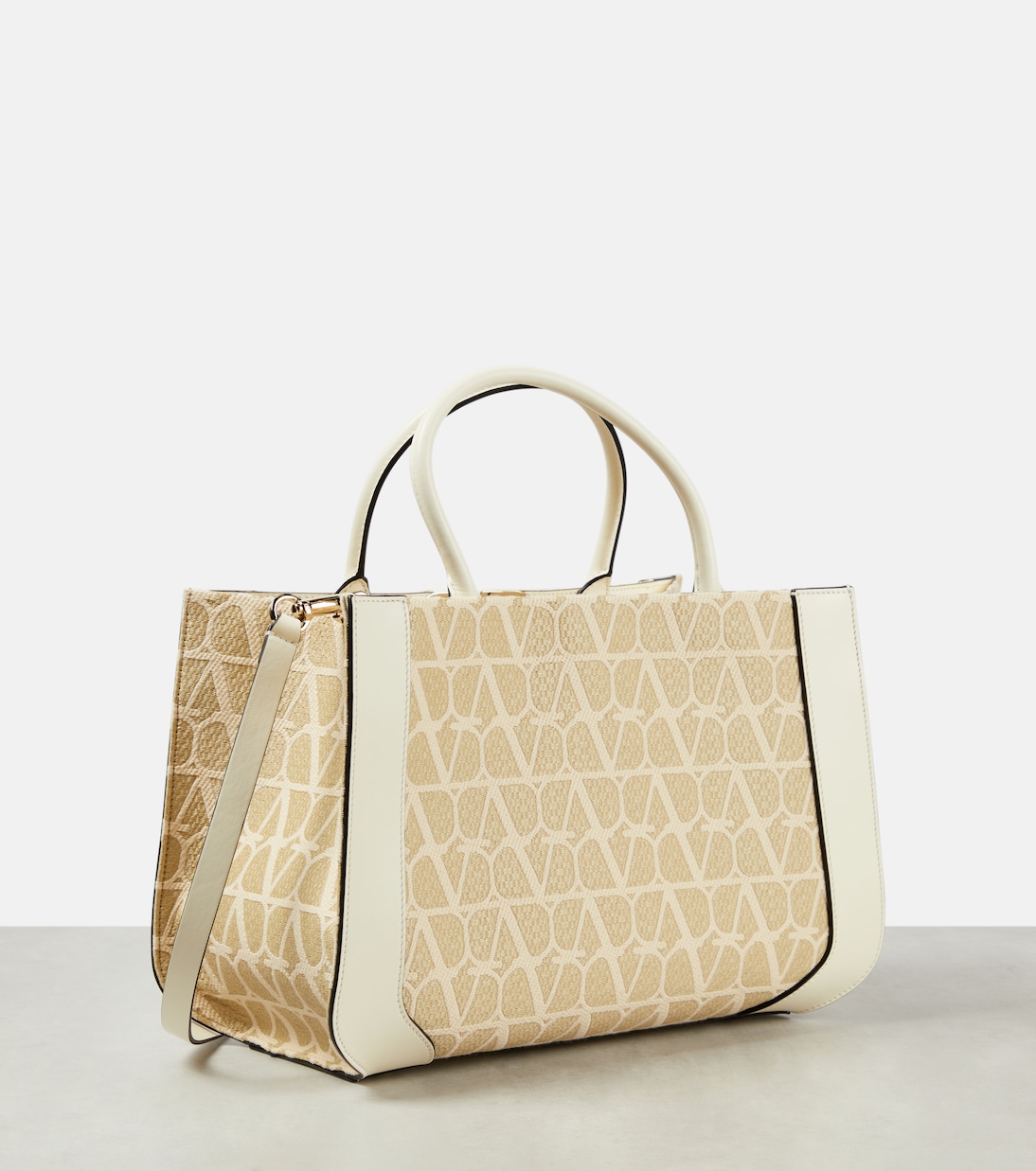 VLogo Signature Toile Iconographe Medium tote bag | Valentino Garavani