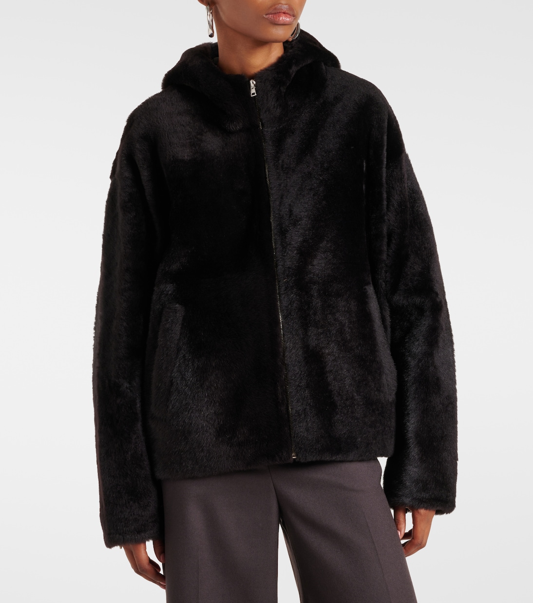 Chaqueta de Piel de Oveja Yves Salomon para Jóvenes Modernos