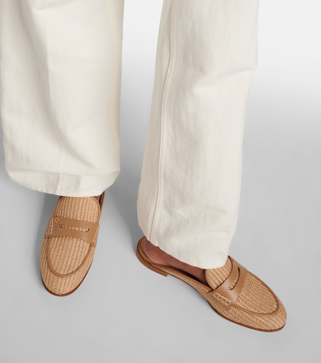 Slippers Florio Marbella aus Raffiabast mit Leder | Gianvito Rossi