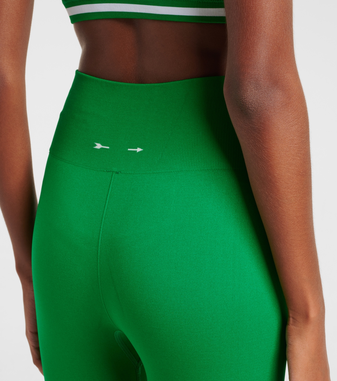 Leggings Altos Sin Costuras para un Estilo Joven y Moderno