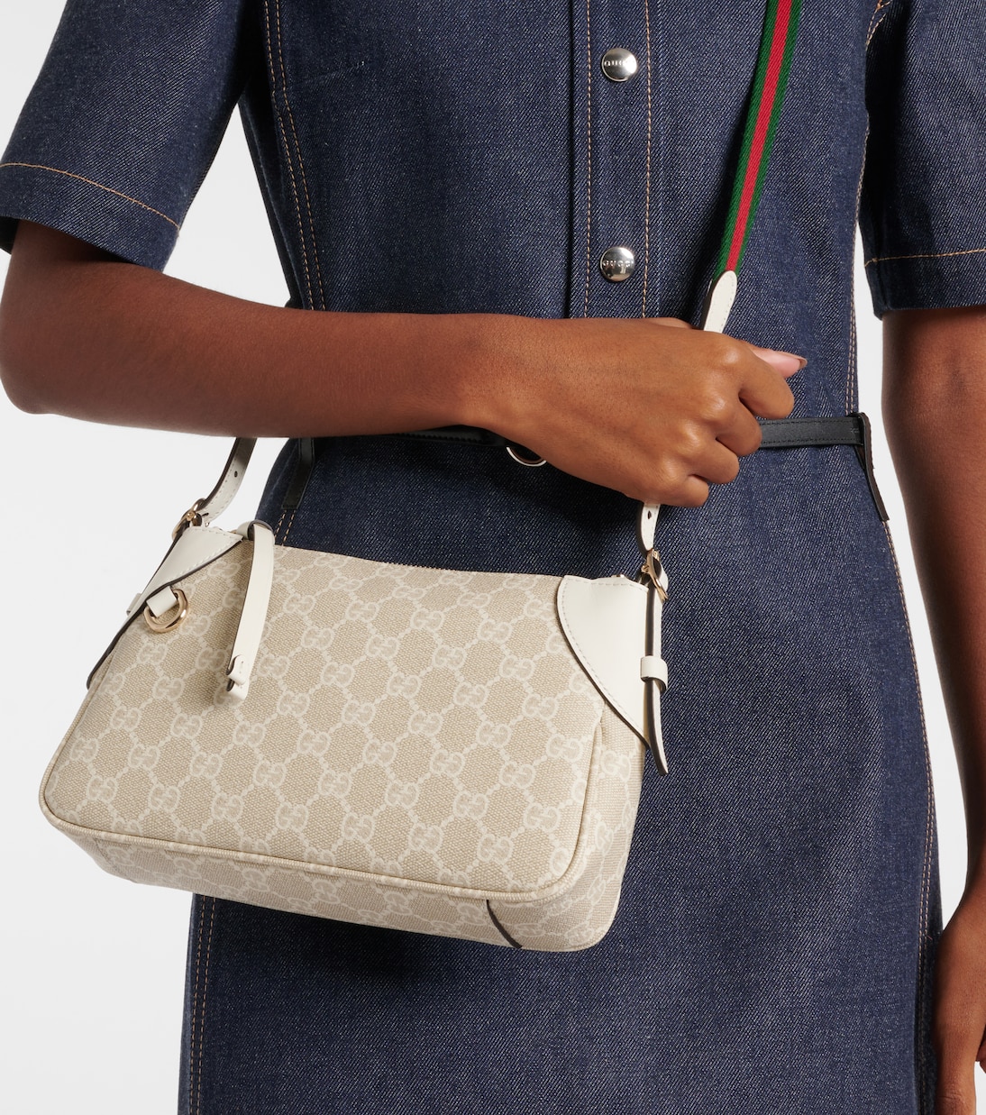 Schultertasche GG Emblem Small | Gucci
