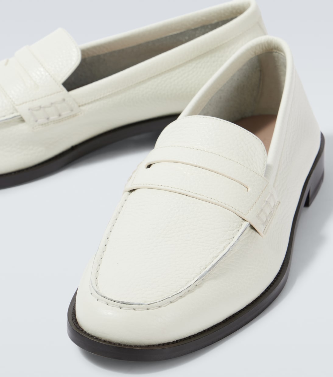 Mocassini Perry in pelle | Manolo Blahnik