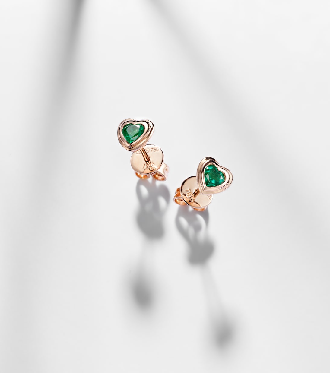 18kt rose gold earrings with emeralds | Shay Jewelry