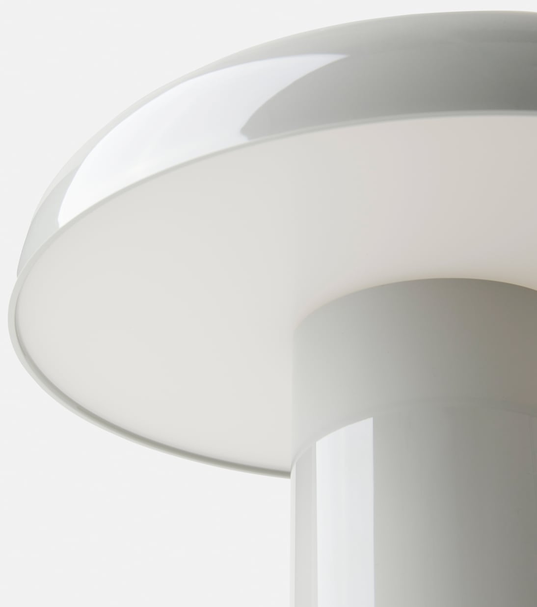 Pao portable desk lamp | Hay