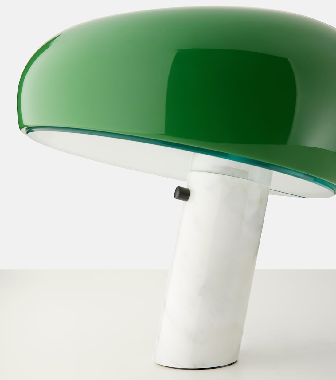 Snoopy table lamp by Achille and Pier Giacomo Castiglioni, UK plug | Flos