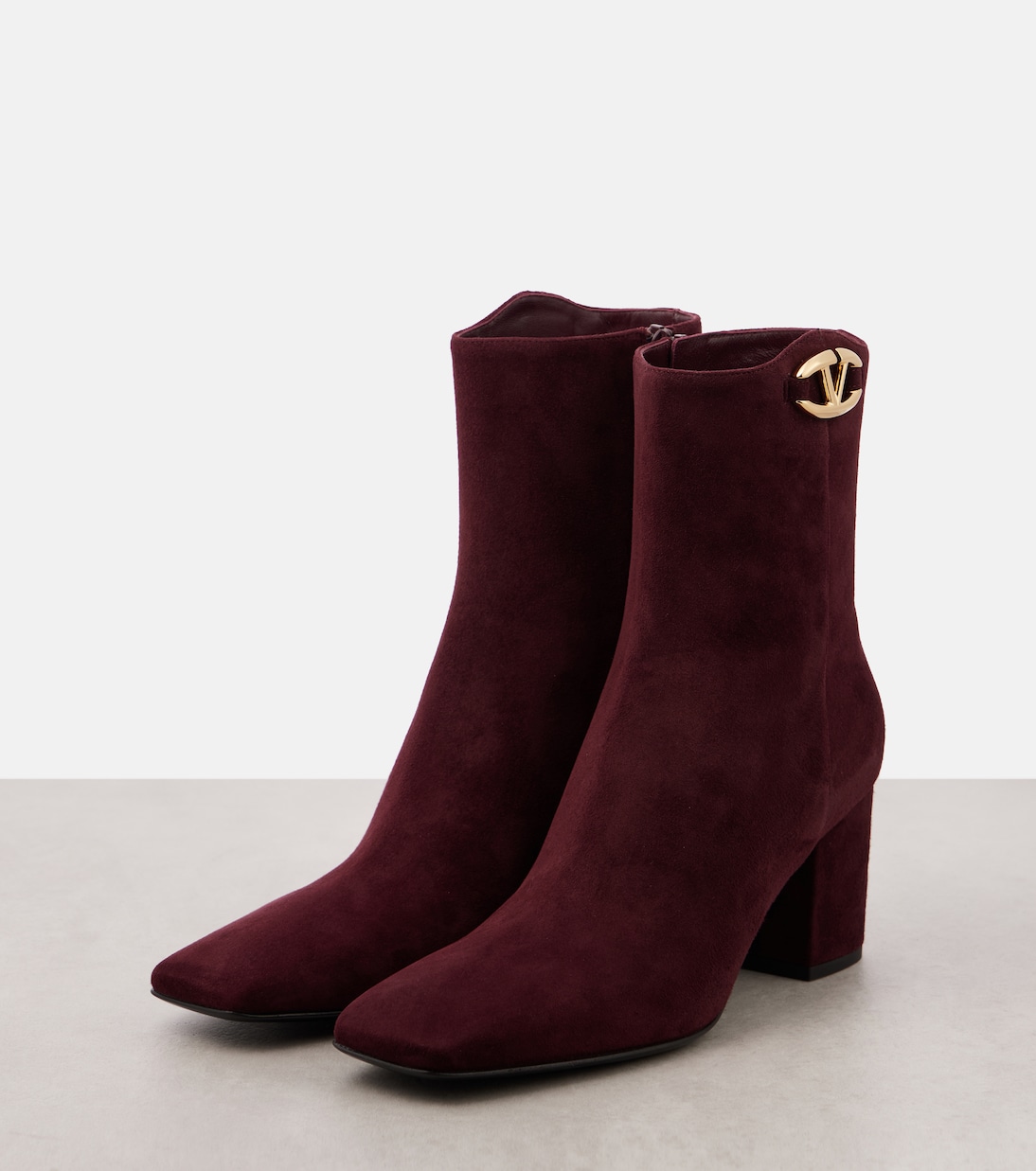 Ankle Boots VLogo The Bold Edition aus Veloursleder | Valentino Garavani