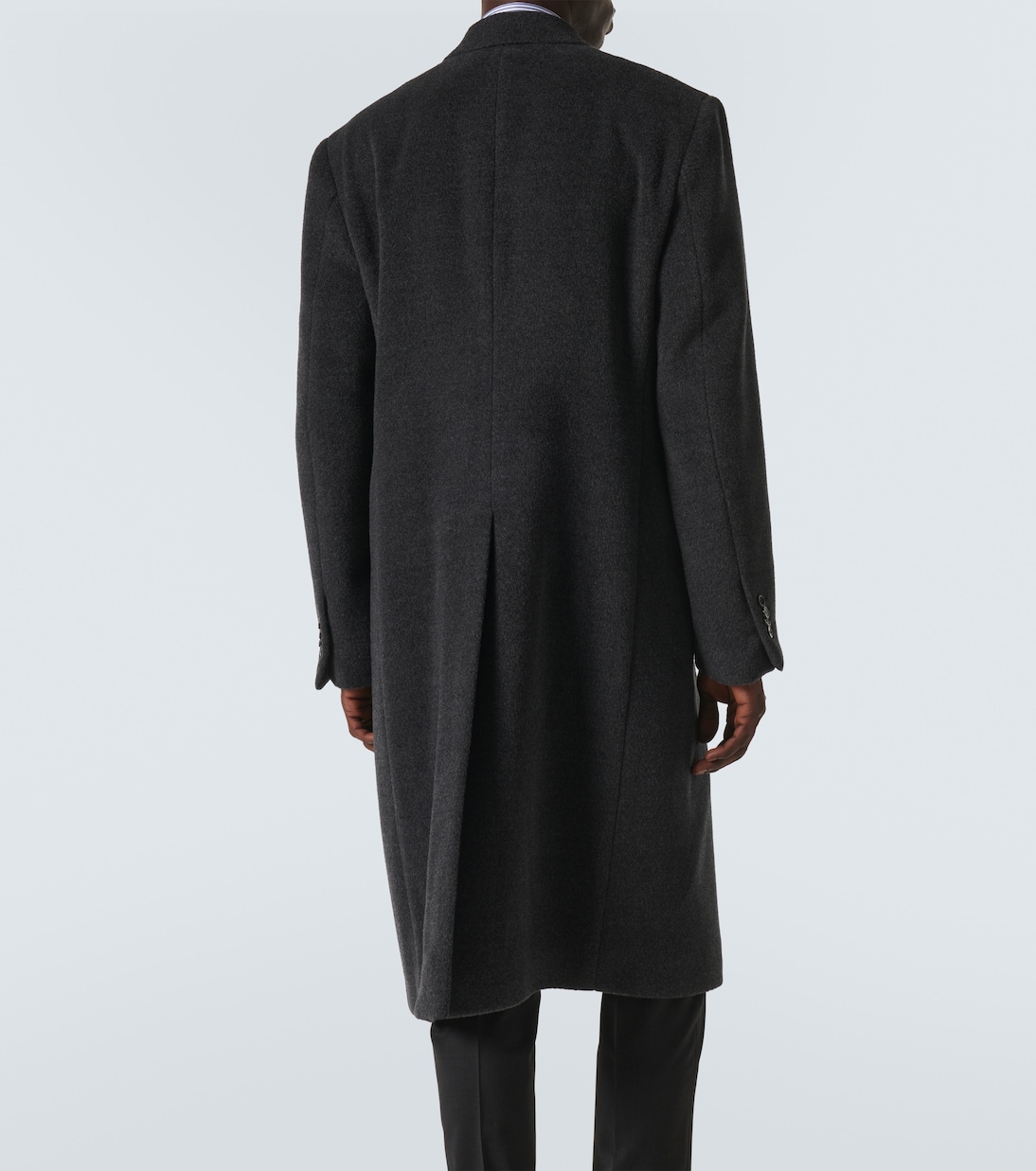Cappotto doppiopetto in lana vergine | Lardini
