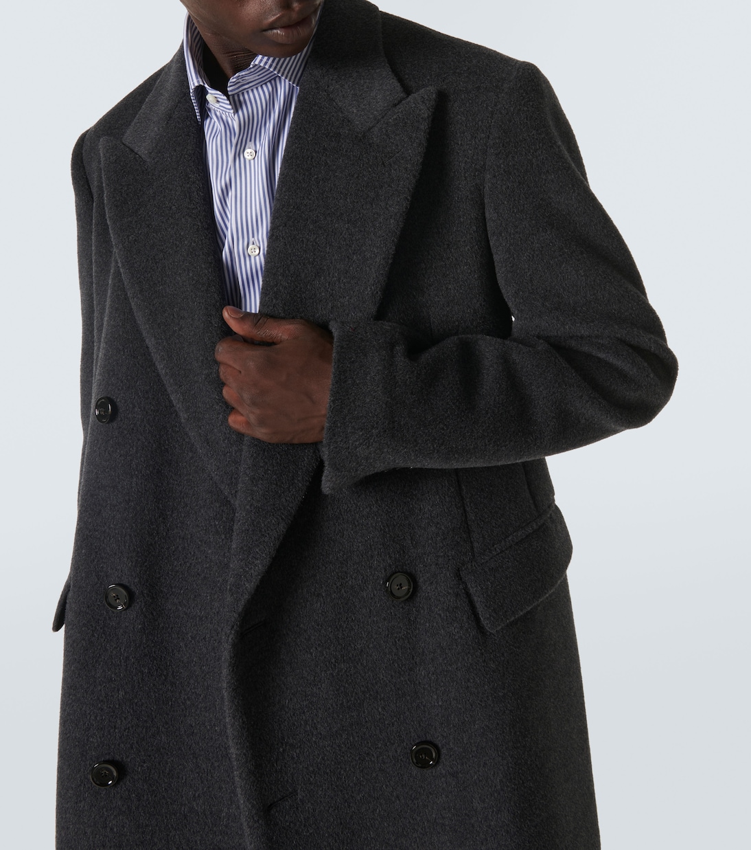 Cappotto doppiopetto in lana vergine | Lardini