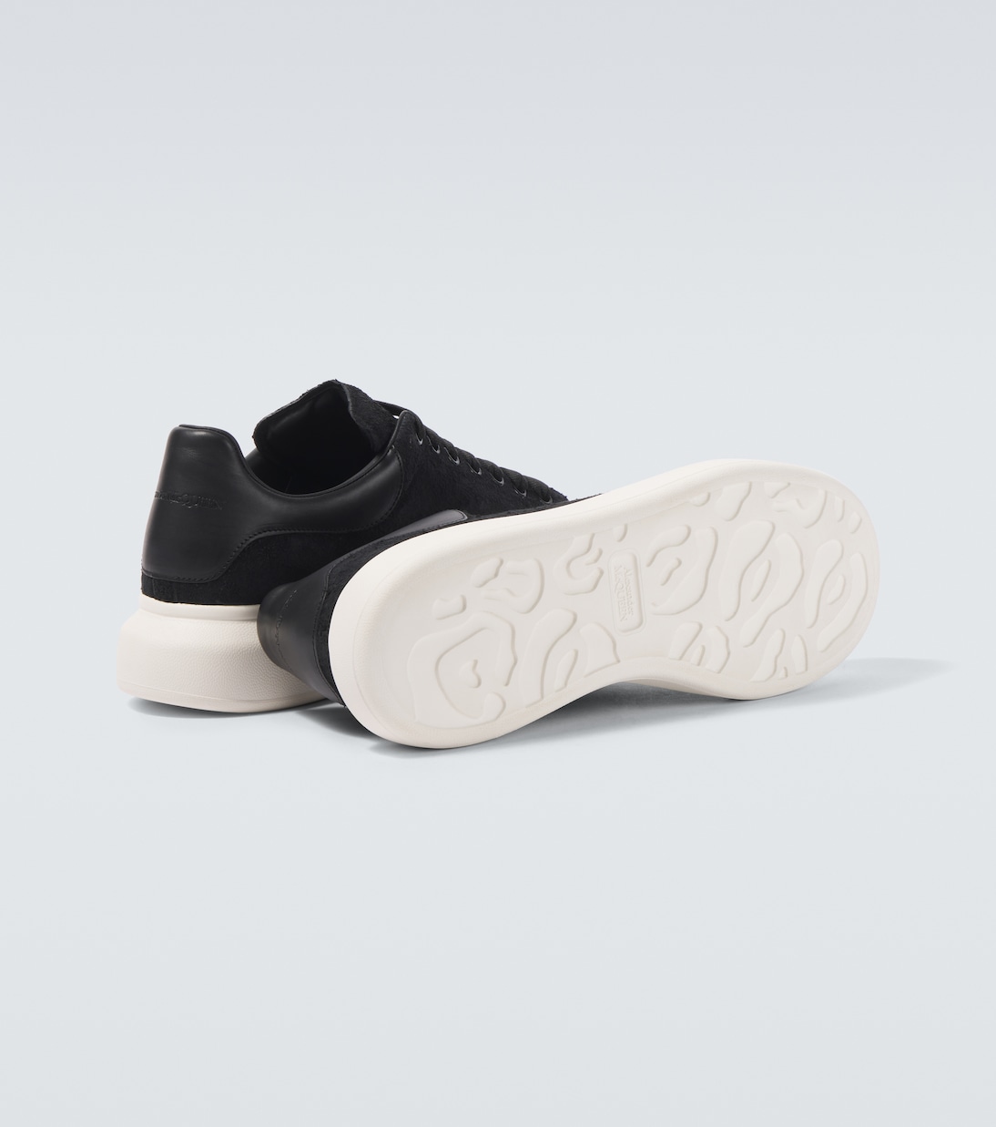 Sneakers Oversized in suede | McQueen