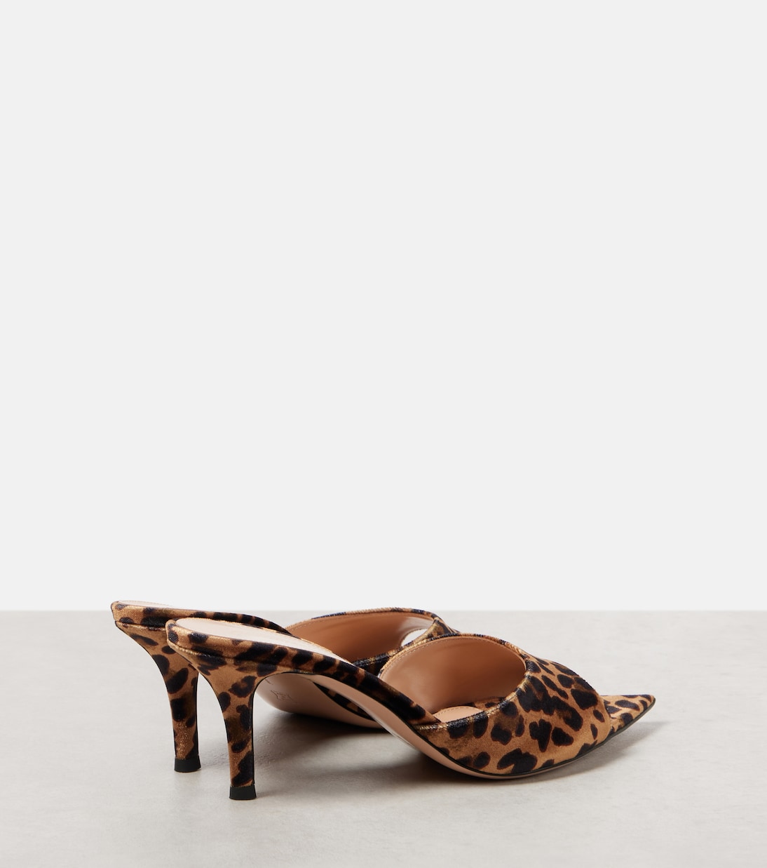 Mules 70 in velluto con stampa laopardata | Gianvito Rossi