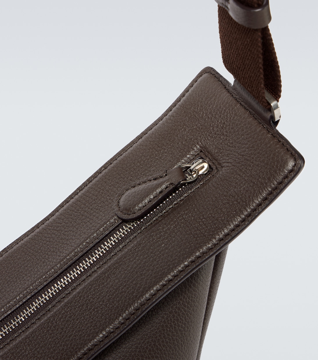 Messenger Bag Slouchy Banana aus Leder | The Row