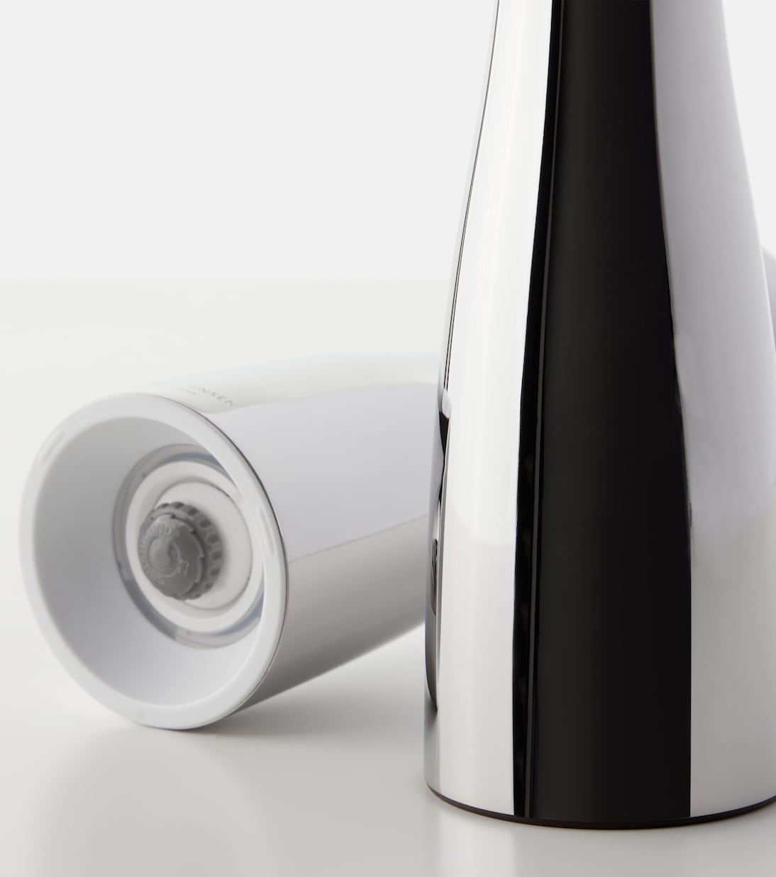 Alfredo stainless steel salt and pepper grinders by Alfredo Häberli | Georg Jensen