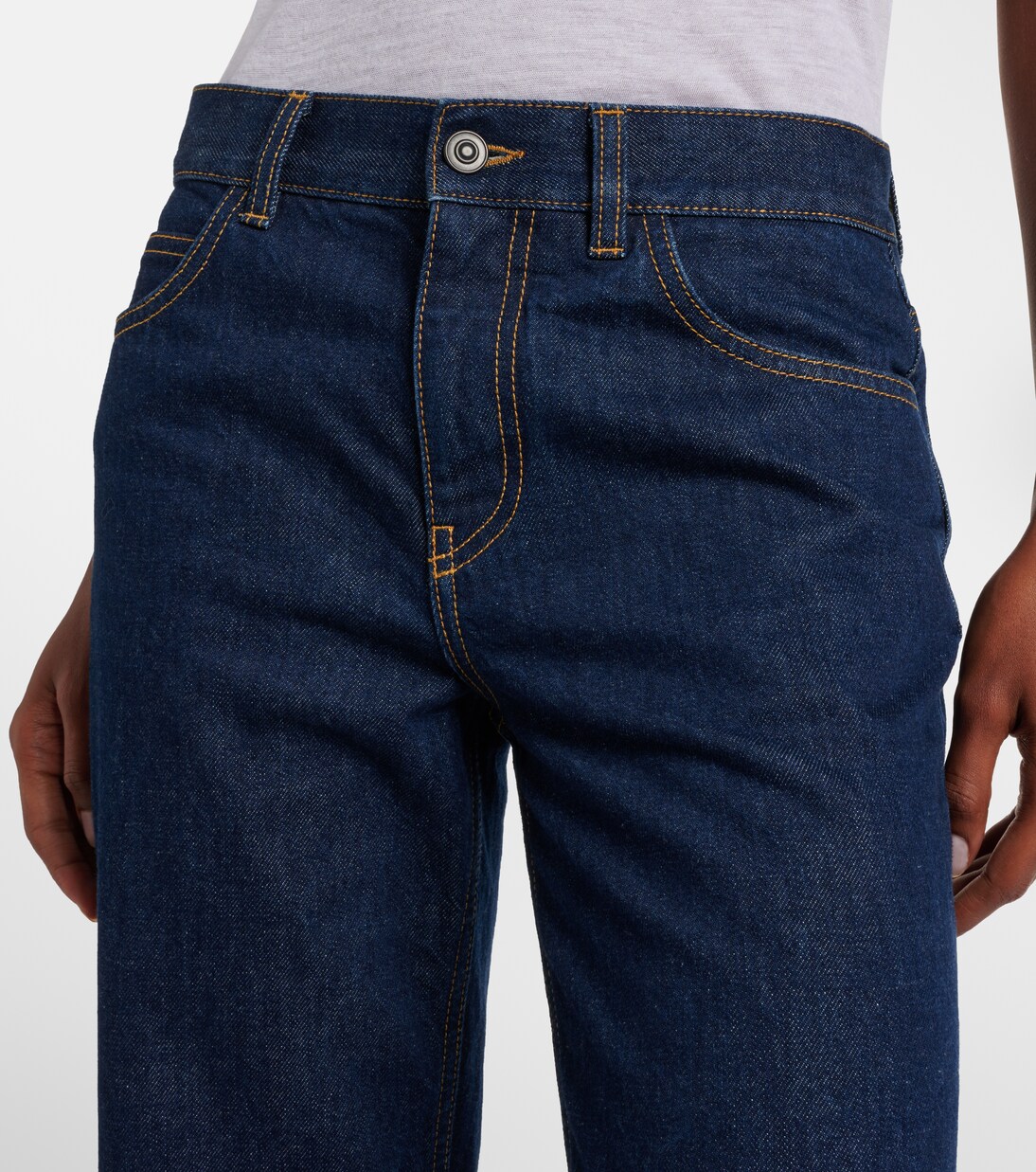 Mid-Rise Straight Jeans Carlyl | The Row
