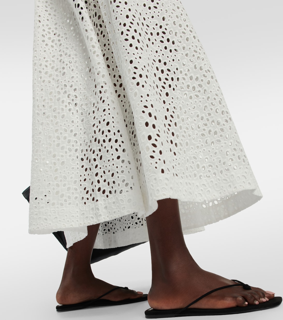 Gonna midi in cotone con occhiello | Toteme