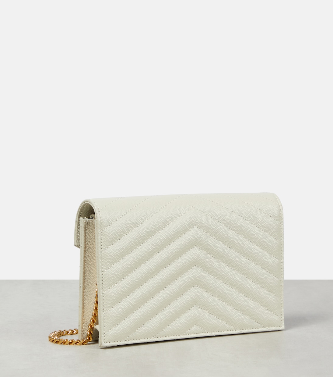 Cassandre matelassé envelope leather wallet on chain | Saint Laurent