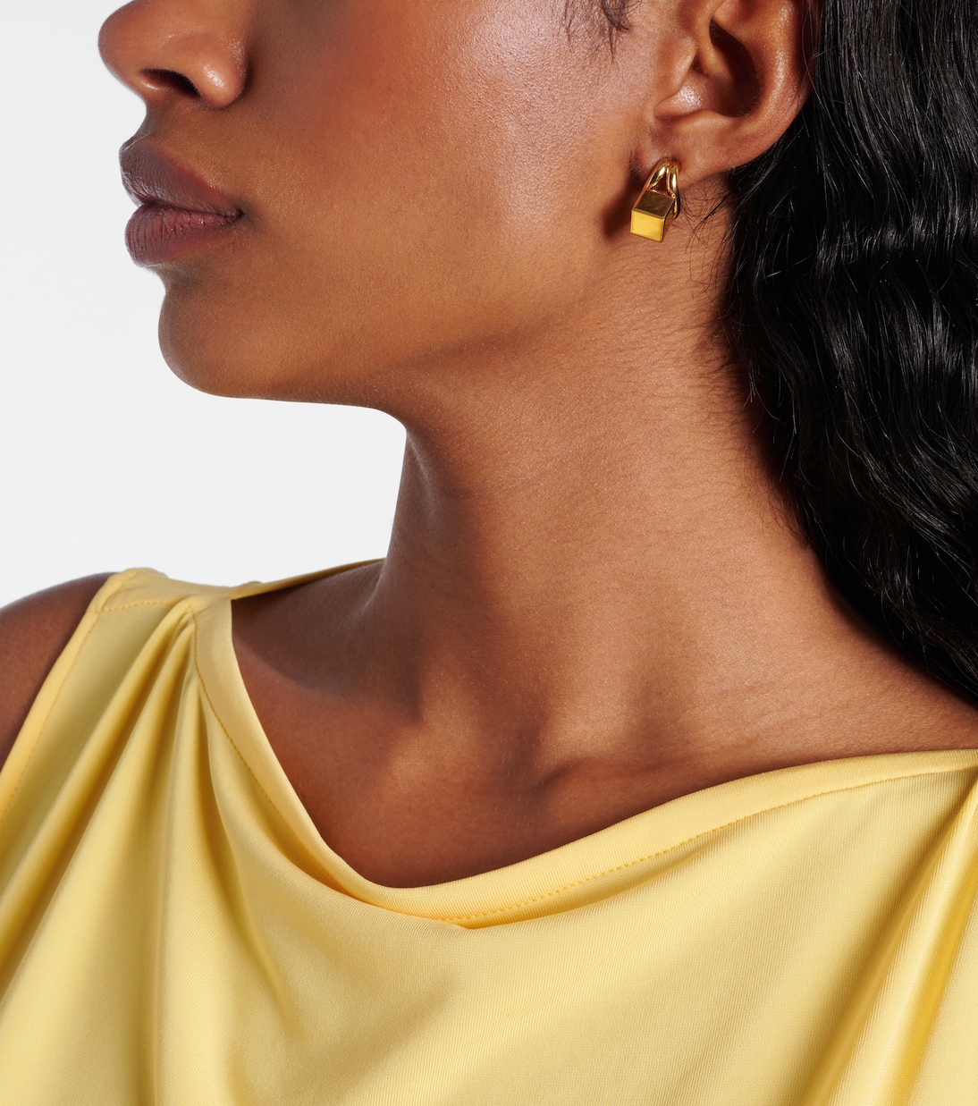 Les Boucles Nodo asymmetric drop earrings | Jacquemus