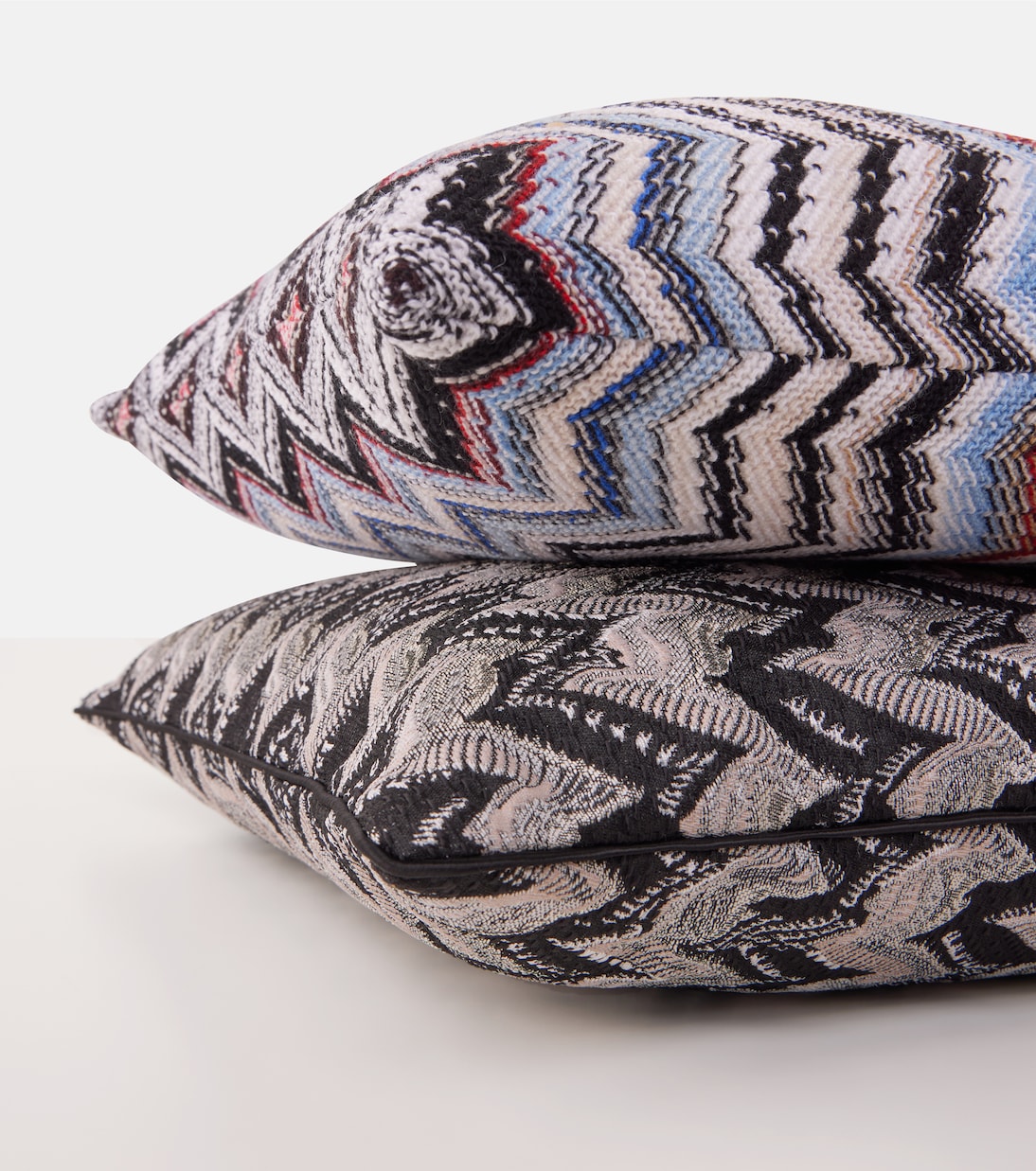 Fluidity cushion | Missoni