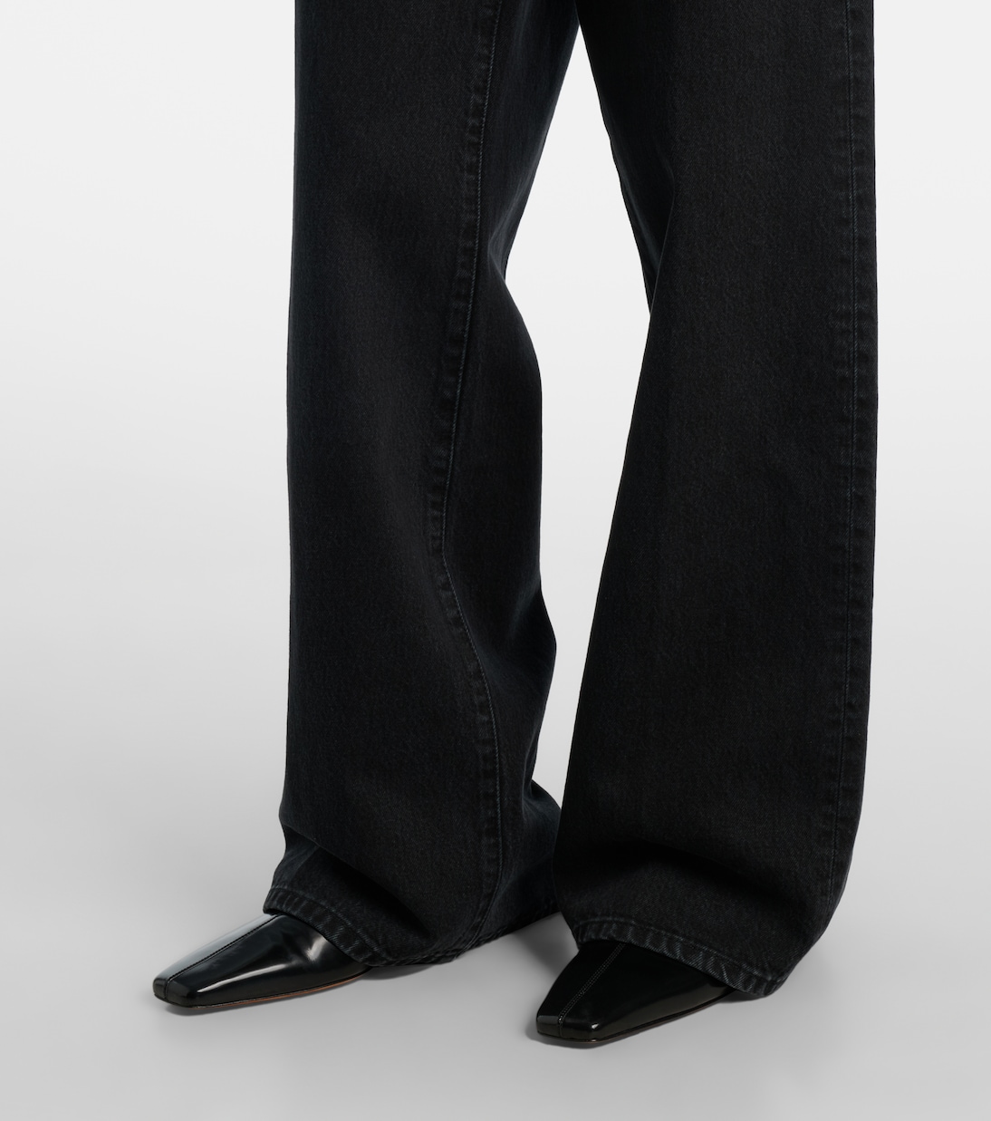 The Collegiate mid-rise wide-leg jeans | Frame