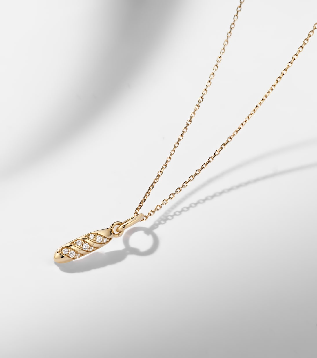 Halskette aus 14kt Gelbgold mit Diamanten | Stone and Strand