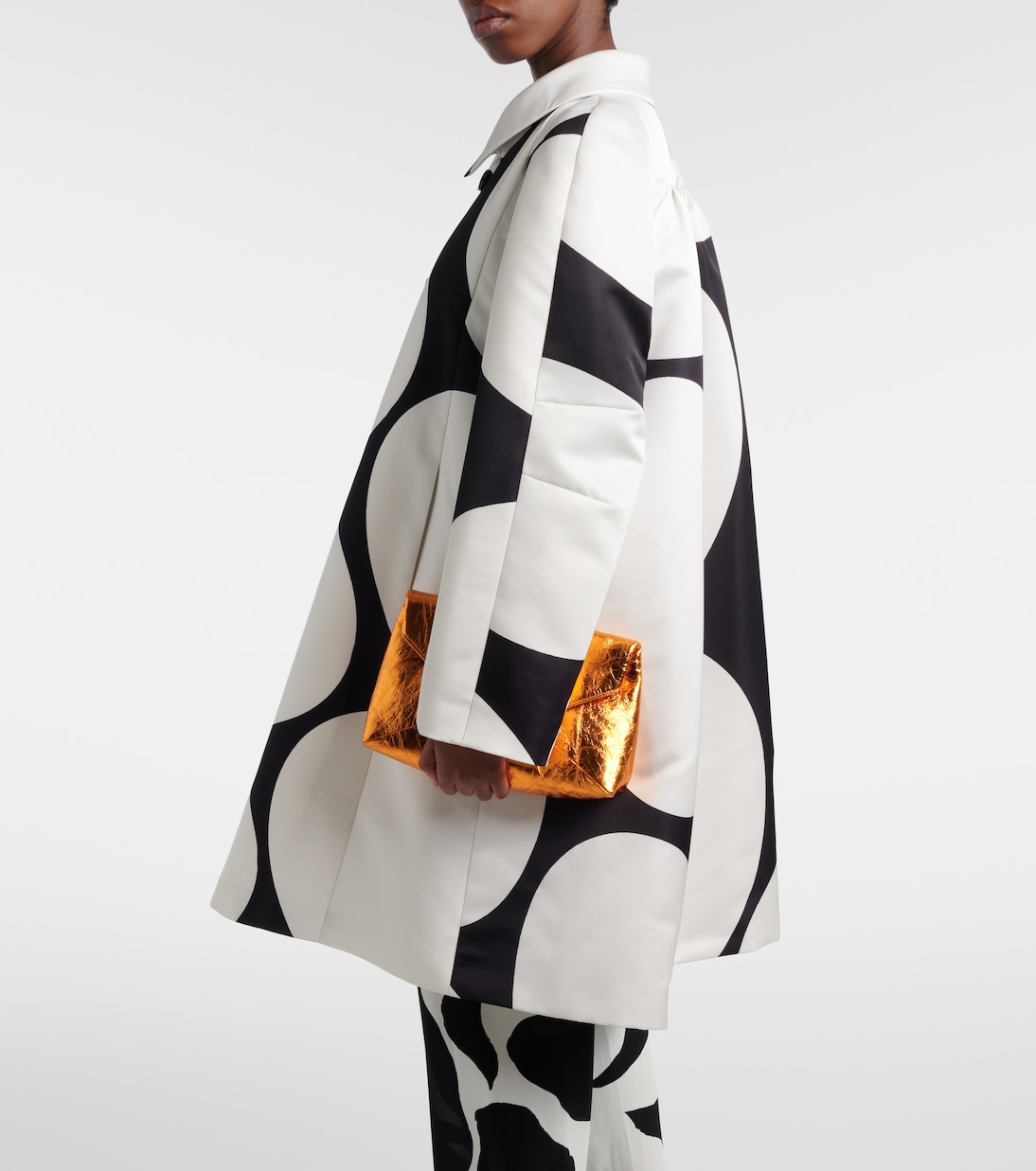 Abrigo cruzado de satén con lunares | Dries Van Noten