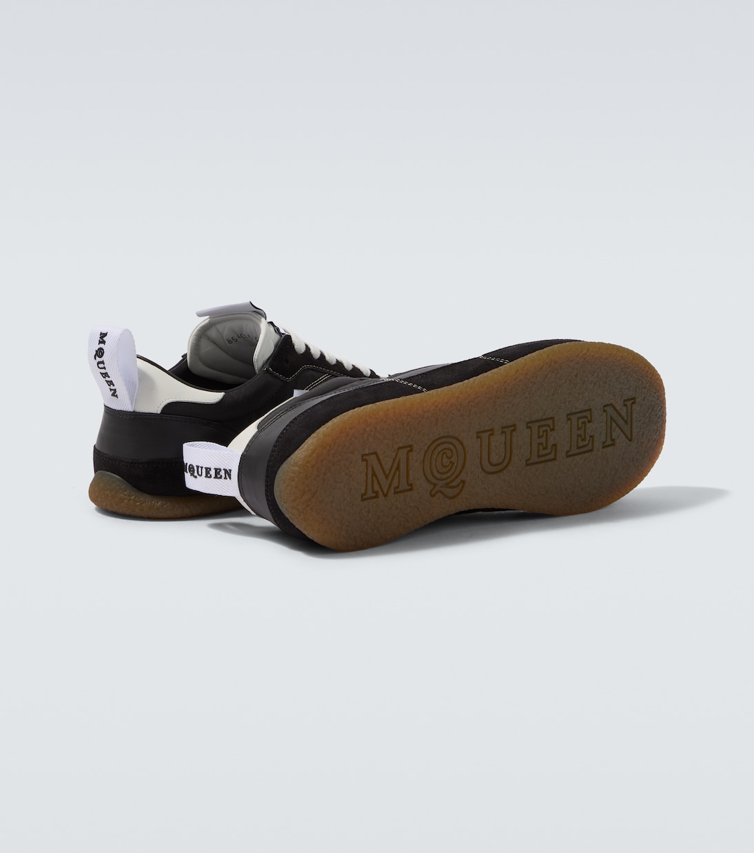 Sneakers EC1 mit Veloursleder | McQueen
