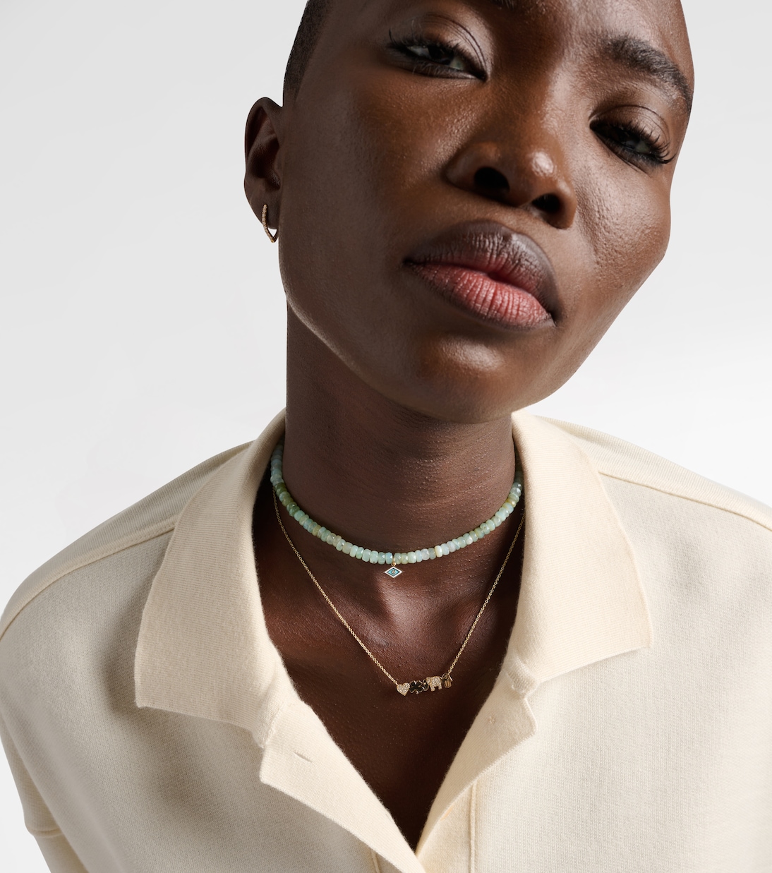 Icon Bar 14kt gold necklace with diamonds | Sydney Evan