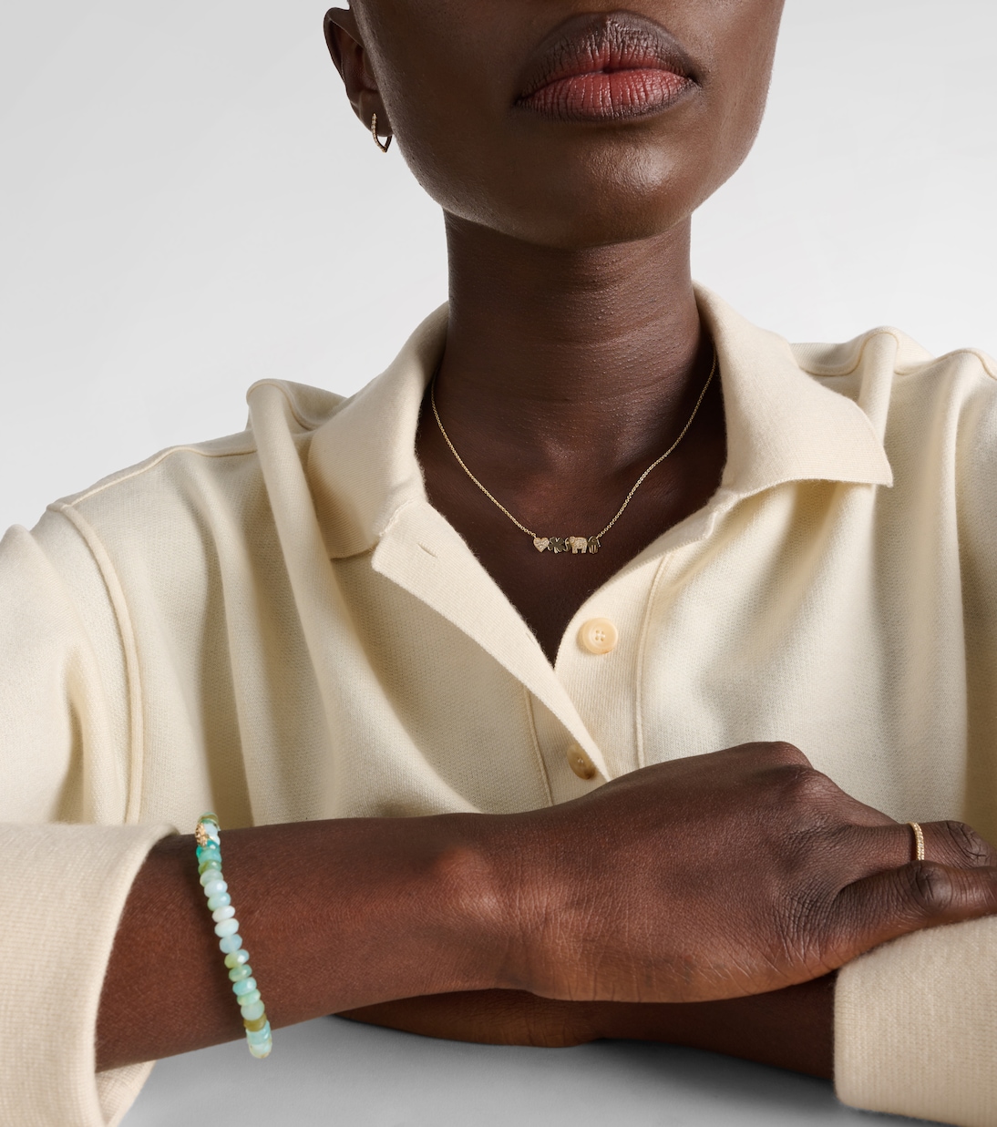Icon Bar 14kt gold necklace with diamonds | Sydney Evan