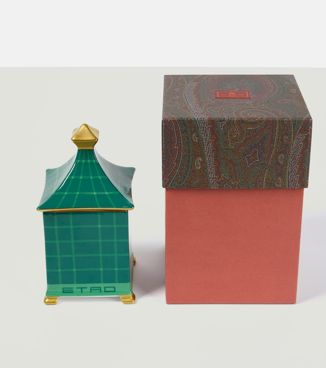 Pagoda porcelain scented candle | Etro