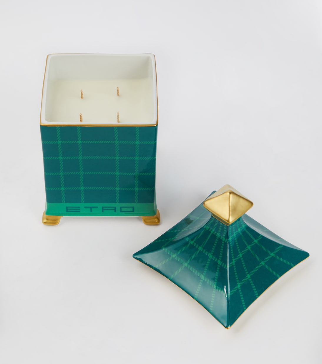 Pagoda porcelain scented candle | Etro
