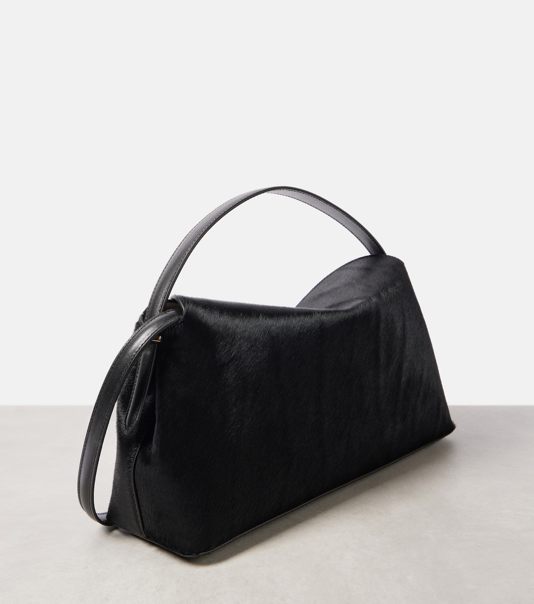 Sac T-Lock en cuir façon poulain | Toteme