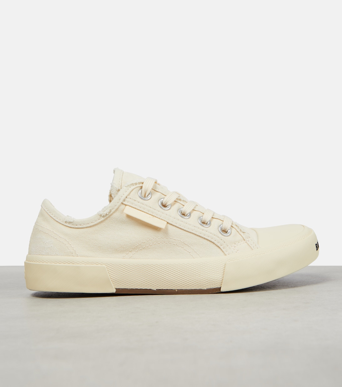 Paris low-top canvas sneakers | Balenciaga