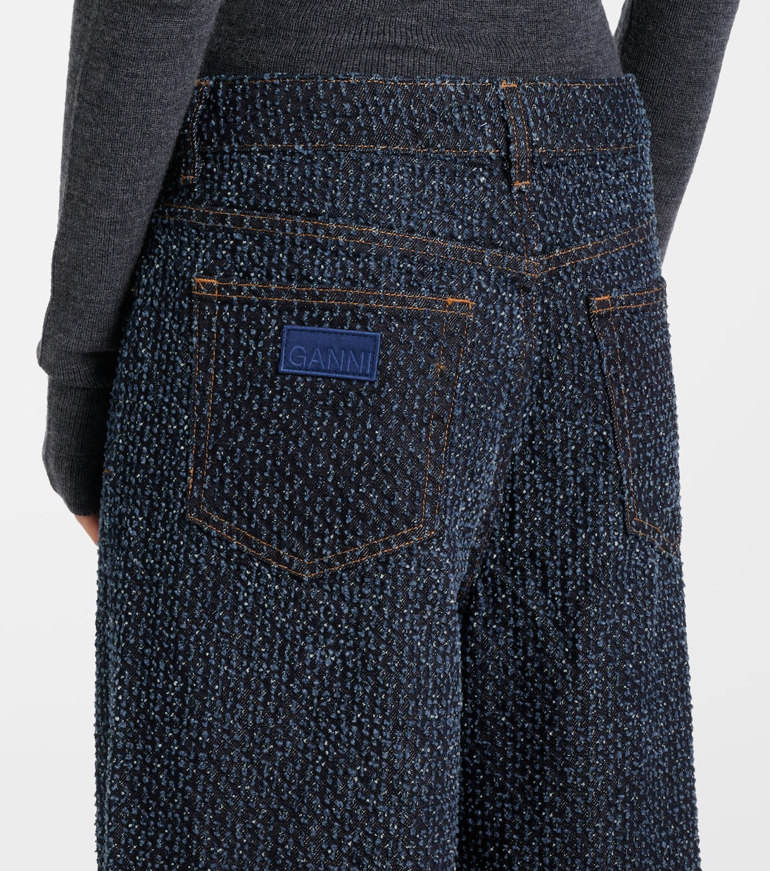 Jeans anchos Fluffy de tiro medio | Ganni